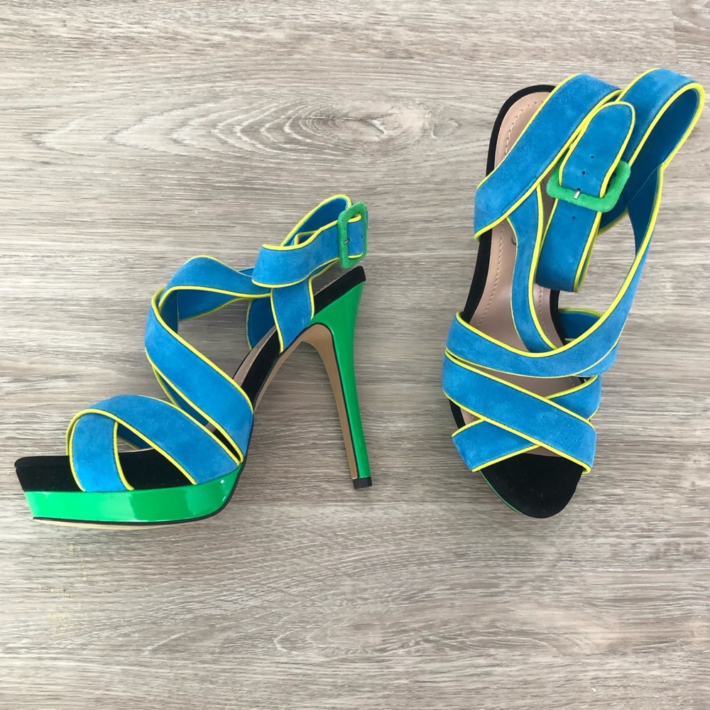 Jessica Simpson heels- NWOT